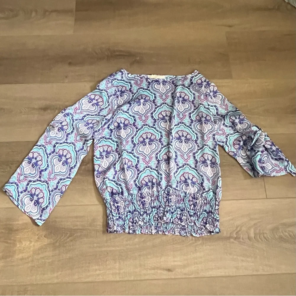Michael Kors Blouse M/L Blue Multi Pattern RollTab Sleeve Elastic Gathered Waist